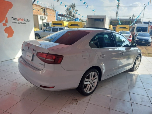 Imagen 3 de 15 de Volkswagen Jetta 2017 2.5 Sportline Tiptronic At