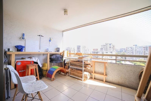 Departamento En Venta De 3 Dorm. 2 Baños En Las Condes