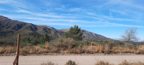Terreno En Venta En Villa Giardino Sierras De Cordoba