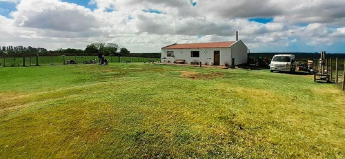 Chacra De 1ha Con Casa De 2 Dormitorios - Rincón Del Colorado