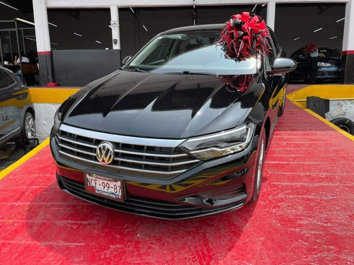 Imagen 1 de 10 de Volkswagen Jetta 2019 2.5 Comfortline Mt