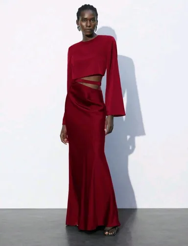 Vestido Largo Raso Mangas Largas Cut Out Vizenta Moda