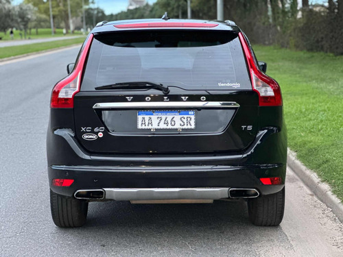 Volvo XC60 2.0 T5 High 240cv At