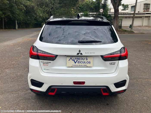 Mitsubishi Outlander 2.0 HPE BLACK EDITION