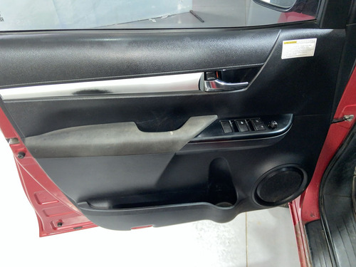 Toyota Hilux Sr 4x4 Lvjk53