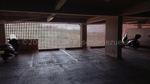 109m2 Apartamento En Conjunto Residencial Altos De Villa Nueva. Ascensor Privado, Mls#24-25559
