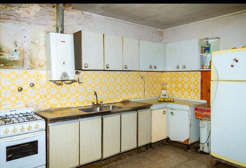 Venta Casa A Refaccionar Ideal Comercio