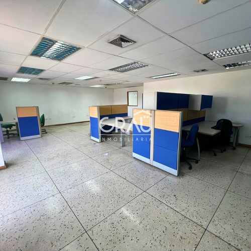 Local Para Oficinas En Alquiler En Puerto La Cruz Cc El Cardon