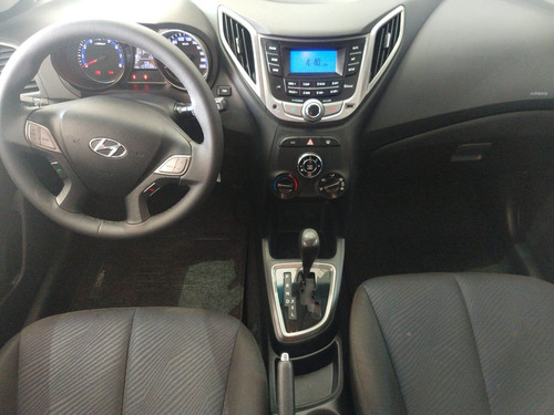 Hyundai Hb20 1.6 Comfort Plus 16v Flex 4p Automático