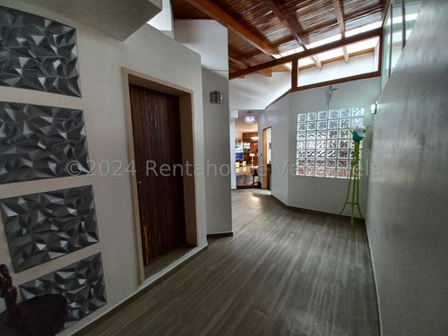Casa Amoblada En La Trinidad Mls #25-1356