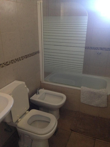 Imagen 2 de 6 de Nva Cba Venta Departamento 1 Dormitorio Amoblado Con Cochera Fte Patio Olmos