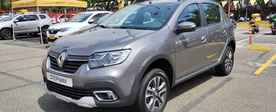 Renault Stepway Intens Cvt 2023