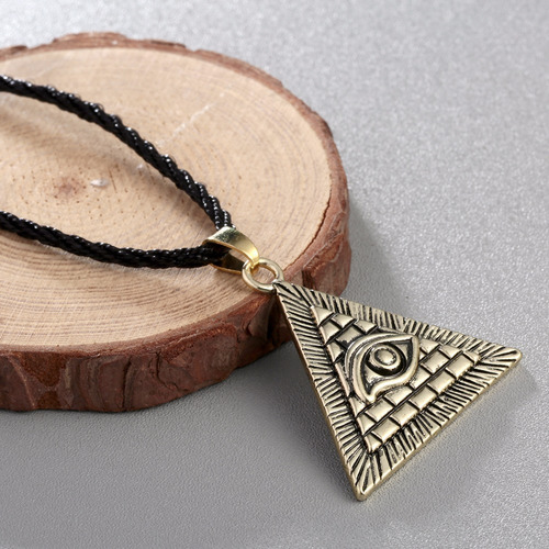 Colar Olho Hórus Iluminati Pirâmede Egípcio Cordão Ouro Cor Dourado