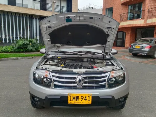Renault Duster DYNAMIQUE 4X4 2000CC MT AA