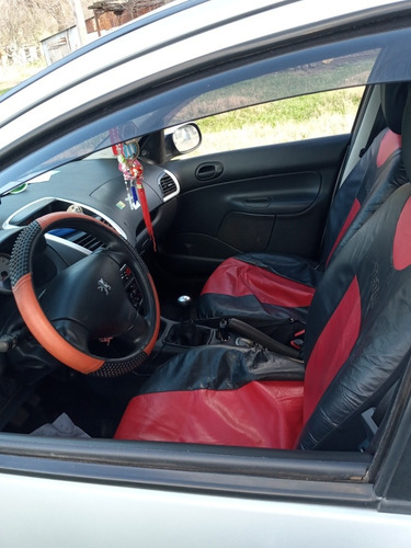 Imagen 10 de 12 de Peugeot Allure Compact Allure Compact