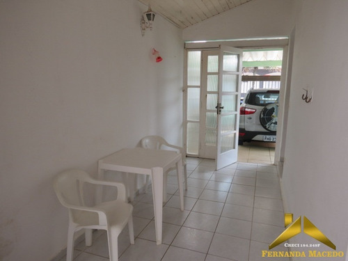 Casa Com Dois Quartos, Pé Na Areia Com Churrasqueira Em Bairro Nobre Em Itanhaém - Ca00040 - 34142936