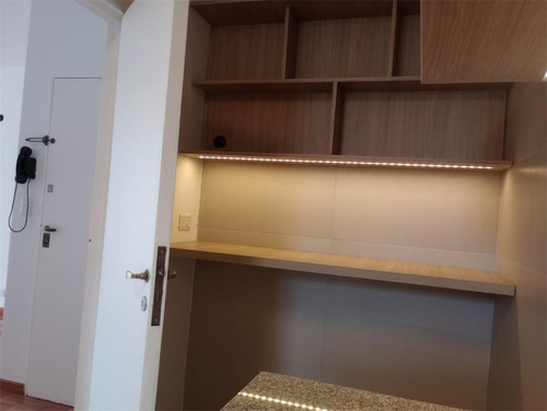 Departamento 4 Ambientes Al Frente Refaccionado A Nuevo-catalinas Sur-la Boca
