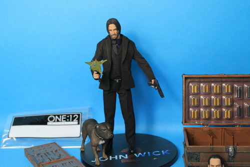 Mezco One: 12 John Wick 2 Deluxe Edition (Usado)