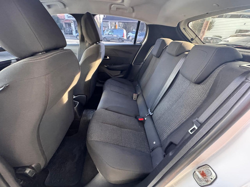 Peugeot 208 1.6 Active