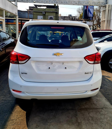 Imagen 18 de 22 de Nueva Chevrolet Spin Lt 2023 5 Asientos Color Financia Smar6