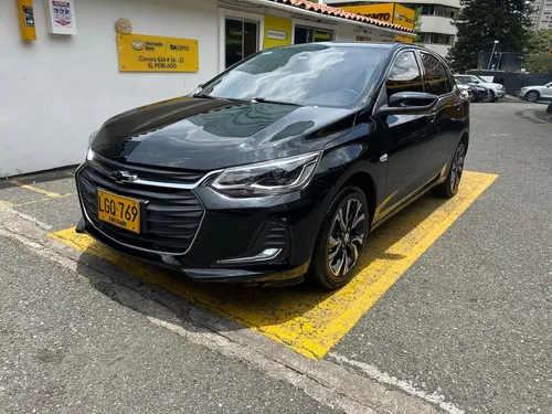 Chevrolet Onix 1.0T Premier Hatch At