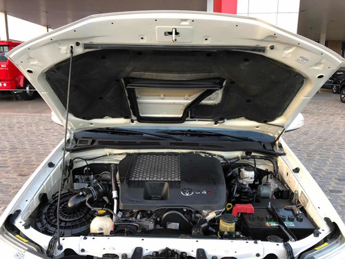 Toyota Sw4 3.0 Srv 5l 4x4 Aut. 5p 2013
