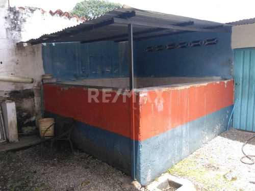 Imagen 3 de 6 de En Venta Local Comercial (especial Para Autolavado)