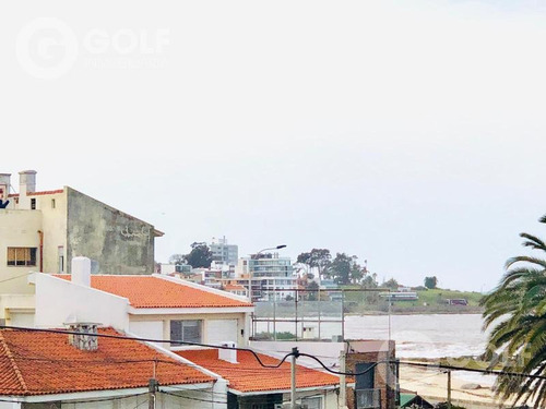 Vendo Apartamento De 2 Dormitorios Con Renta, Garaje Y Patio, Seguridad Virtual, Malvín