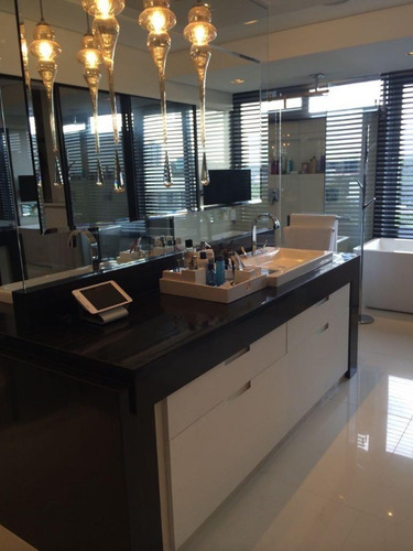 Espetacular Casa Em Alphaville I Mobiliada Com 733,00 M2 - Sfl419 - 68218945