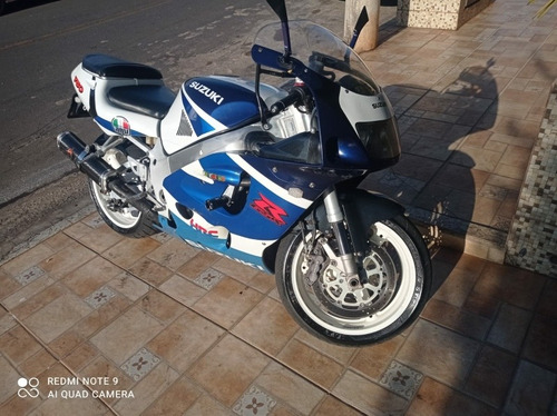 Imagem 1 de 6 de Suzzuk Sred 750r