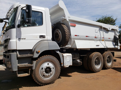 Imagem 3 de 15 de Mercedes-benz Axor 4144 6x4 Ano 2016 Caçamba Rossetti 16m