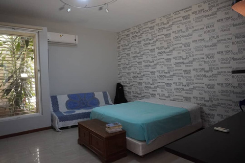 Casa En Urb Guataparo, Conjunto Residencial Villas Laguna Club, Valencia. L.m