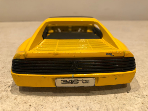 Miniatura Ferrari 348 Ts 1990 1:18 Maisto - Lataria Amarelo (Usado)