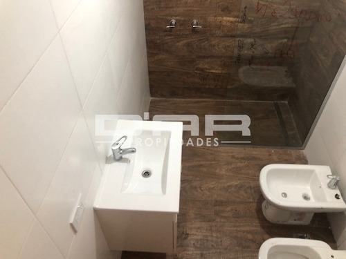 Imagen 8 de 10 de 2 Amb Frente + Balcon Aterrazado + Terraza Propia - Cafayate 800