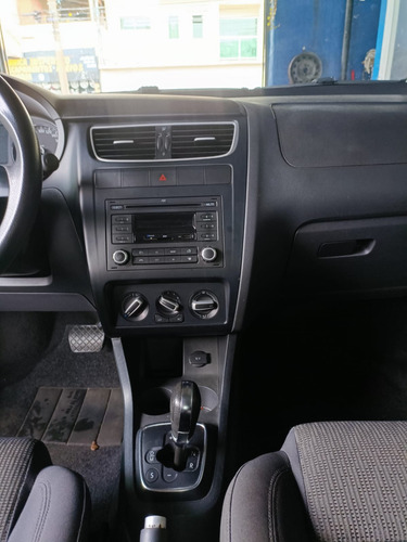 Volkswagen Fox 1.6 Vht Trend Total Flex I-motion 5p