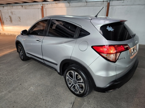 Imagen 3 de 10 de Honda Hr-v 2016 1.8 Ex-l 2wd Cvt