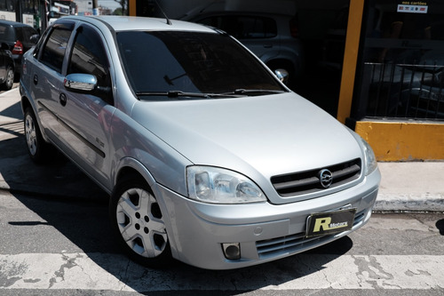 Corsa Sedan 2005 1.8 Maxx Flex Power 4p