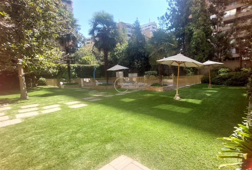 Departamento En Venta De 2 Dorm. En Las Condes