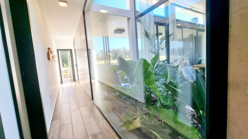 Imagen 22 de 29 de Casa Cuatro Ambientes Con Piscina Climatizada