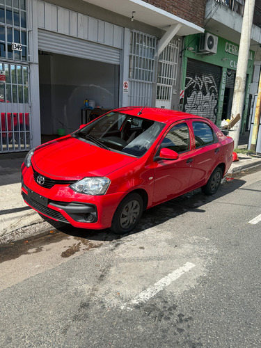 Toyota Etios 1.5 Sedan Xls
