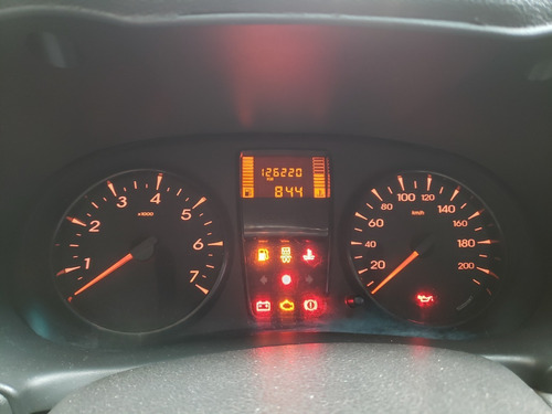 Renault Clio 2011 4 Portas 1.0
