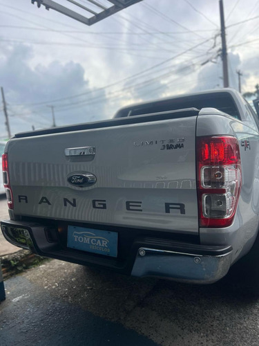 Ford Ranger 3.2 Limited Cab. Dupla 4x4 Aut. 4p