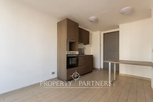 Oportunidad!! Departamento En Vicuña Mackenna, L...