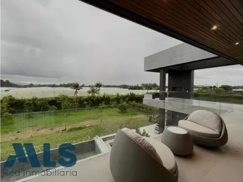 Estrena. ¡imponente Y Perfecta! Piscina, Jacuzzi,...(mls#242405)