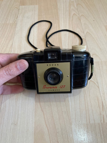 Camara Fotografica Brownie De Kodak Mod 127 De Baquelita