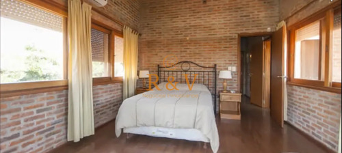 Alquiler Y Venta Casa En Pinares A 150mts Del Mar