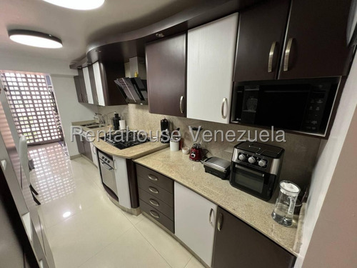 Apartamento En Venta En Prados Del Este Smb 25-23763 Yyx