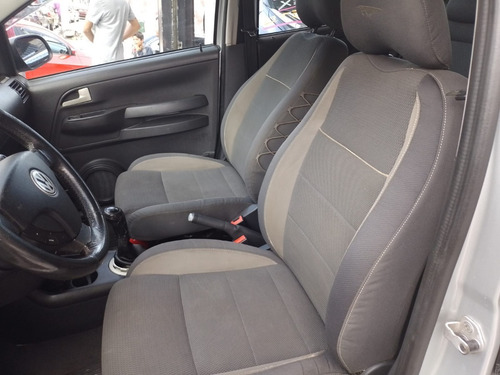 Imagem 4 de 15 de Volkswagen Crossfox 1.6 Total Flex 2007 / 2008