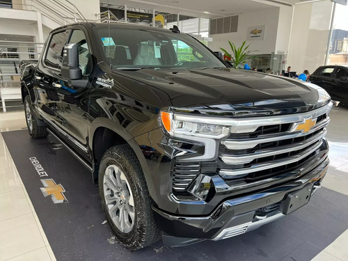 Chevrolet Silverado 5.3 V8 High Country