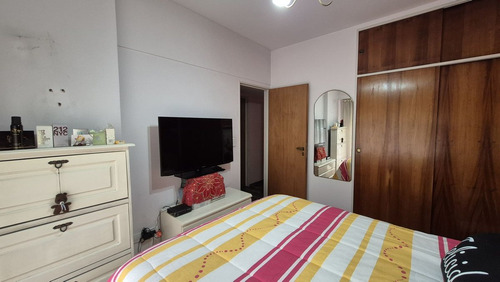 Venta 4 Amb Frente C/cochera, Apto Credito